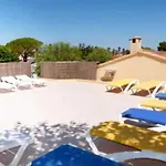 - Eebaeb Camping Hyères