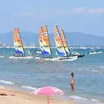 - Eebaeb * Hyères