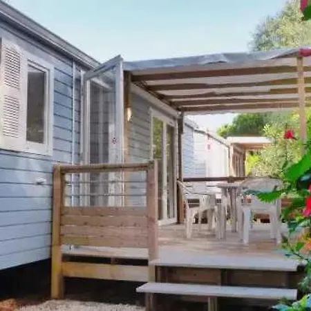Camping Zecamping 3 Etoiles Pet Friendly Locatif Tv 24m2 4 Pers 3*
