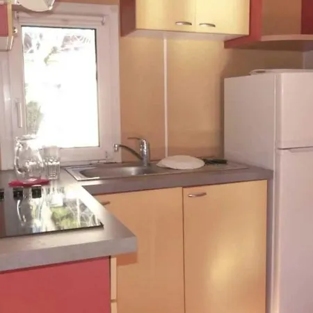 مكان تخييم 4 Etoiles - Eebaeh *