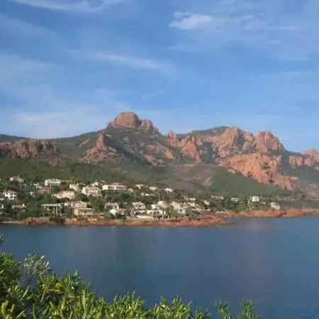 Camping 4 Etoiles - Eebaeh Hyeres