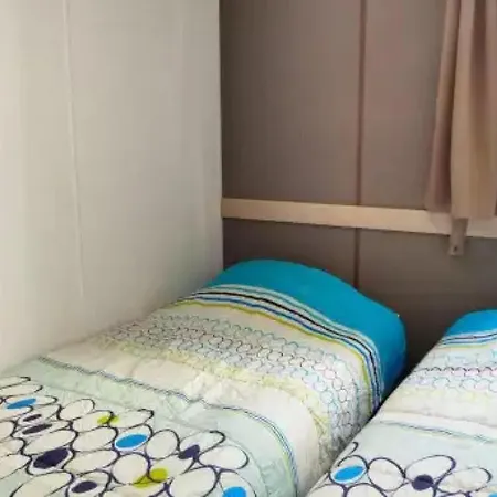 Zecamping 3 Etoiles Pet Friendly Locatif Tv 24m2 4 Pers