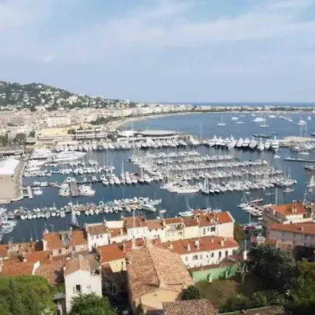 Campeggio - Eebaeb *