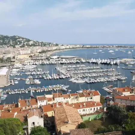 Campeggio - Eebaeb *