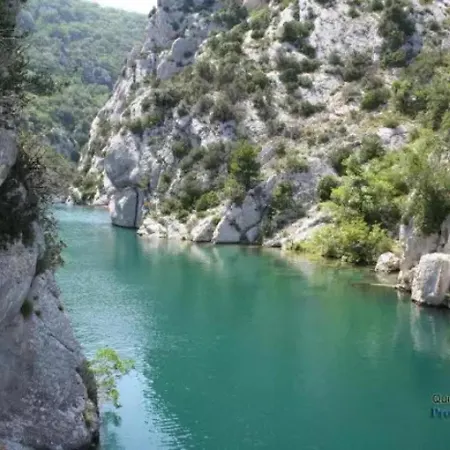 Zecamping 3 Etoiles Pet Friendly Locatif Tv 24m2 4 Pers 3* Hyères