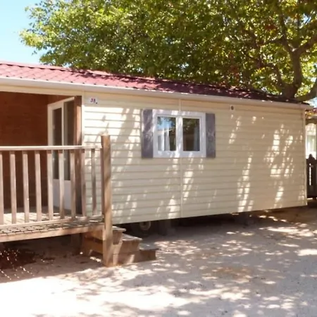 Camping Zecamping 3 Etoiles Pet Friendly Locatif Tv 24m2 4 Pers Hyères