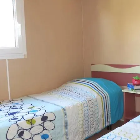 Camping Zecamping 3 Etoiles Pet Friendly Locatif Tv 24m2 4 Pers Hyères