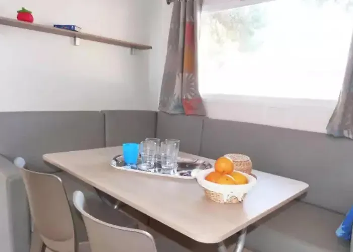 Campeggio - Eebaeb Hyères