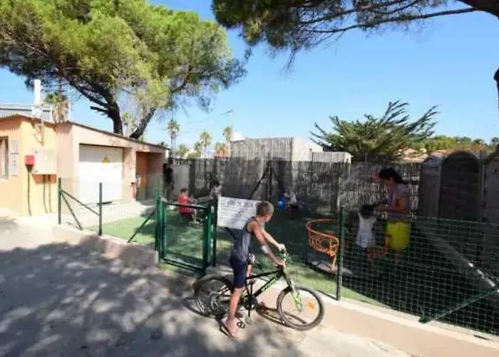 - Eebaeb Campeggio *